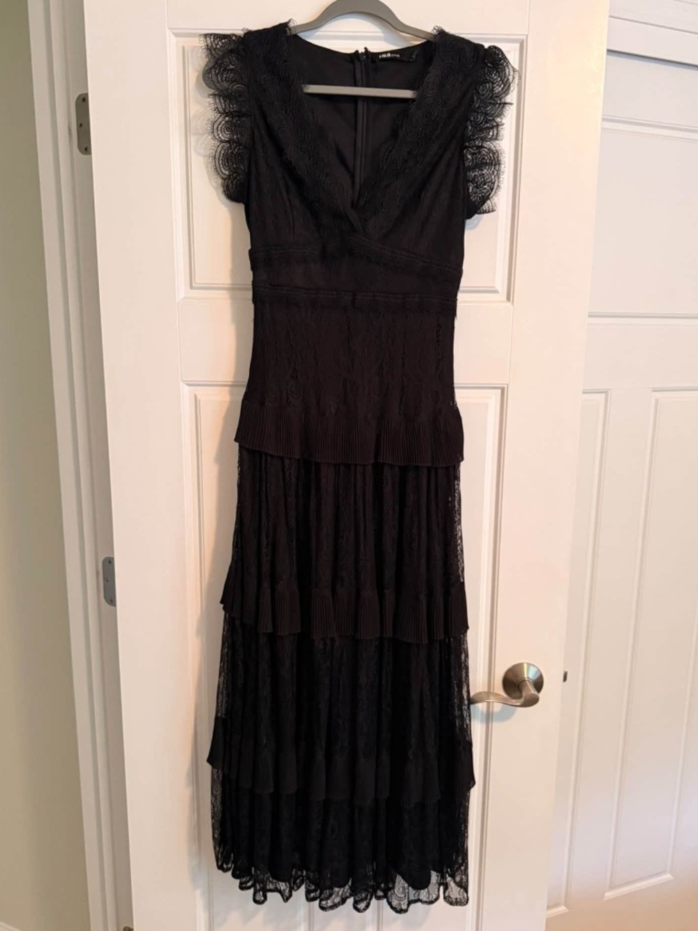 Ina(i:na) Black Lace Ruffled Tiered Maxi Dress